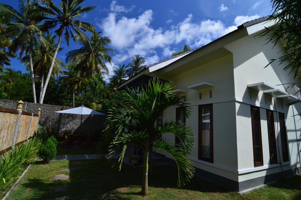 Shu Villa Lombok Kuta  Phòng bức ảnh