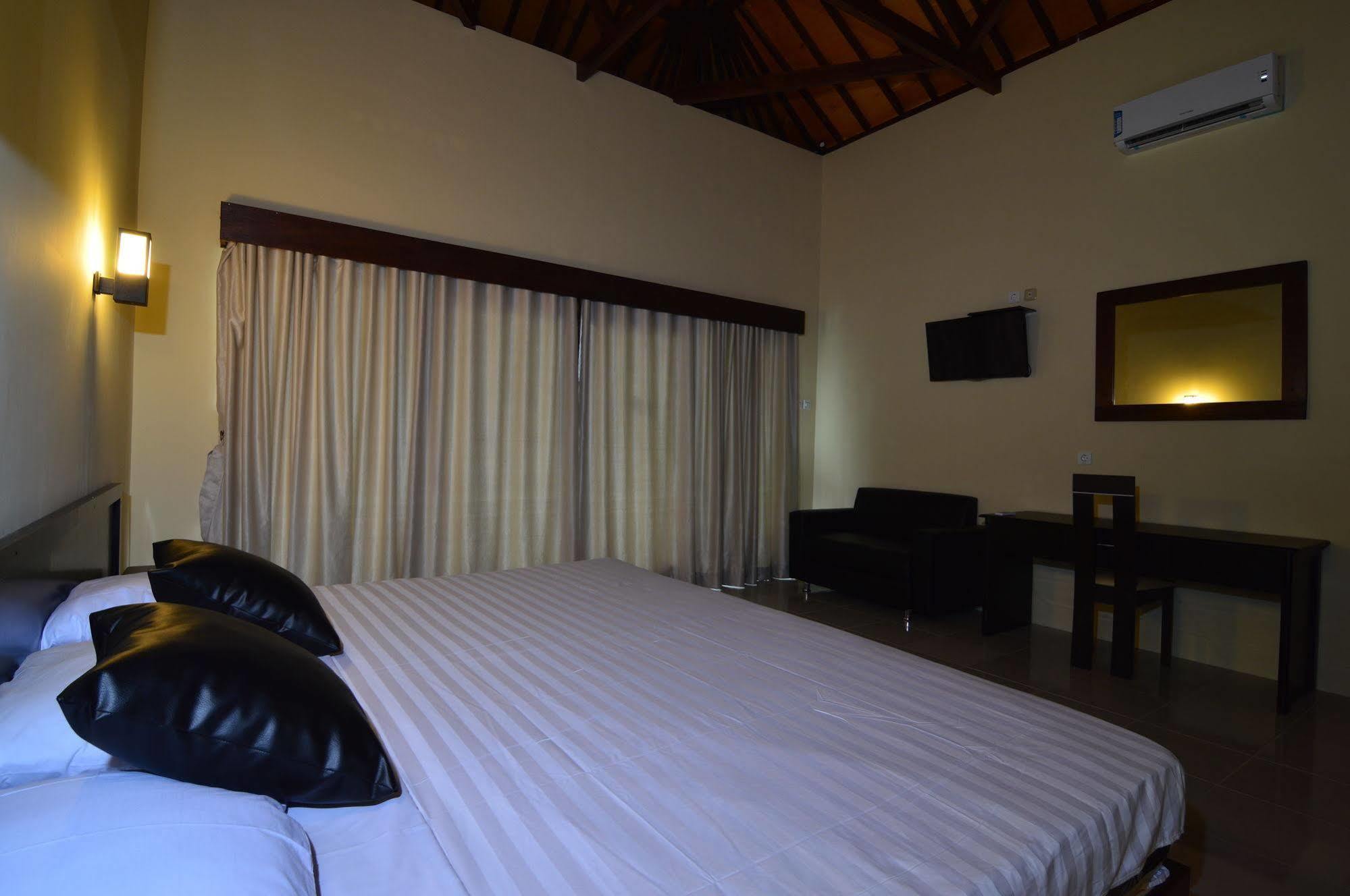 Shu Villa Lombok Kuta  Ngoại thất bức ảnh