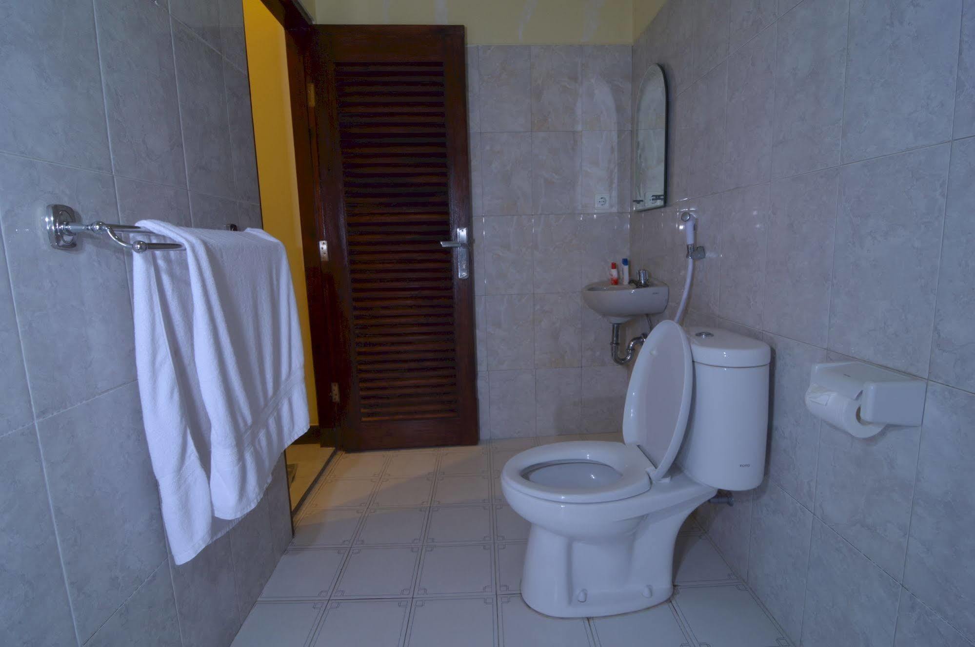Shu Villa Lombok Kuta  Ngoại thất bức ảnh